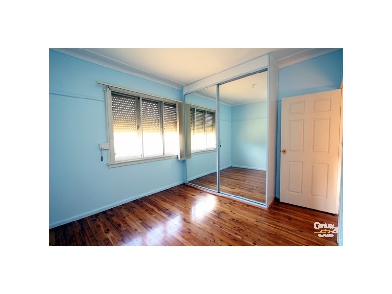 16 Moncrieff Road, Lalor Park NSW 2147