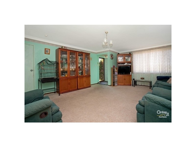 27 Winnipeg Street, Seven Hills NSW 2147