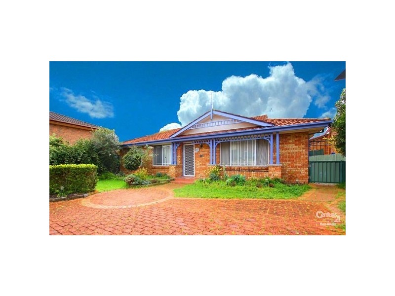 9 Dee Place, Prospect NSW 2148
