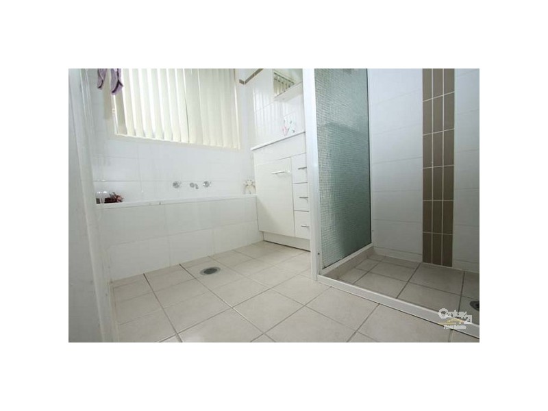 9 Dee Place, Prospect NSW 2148