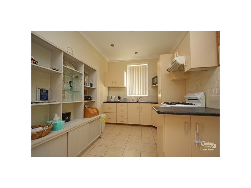 6 Pineleigh Road, Lalor Park NSW 2147