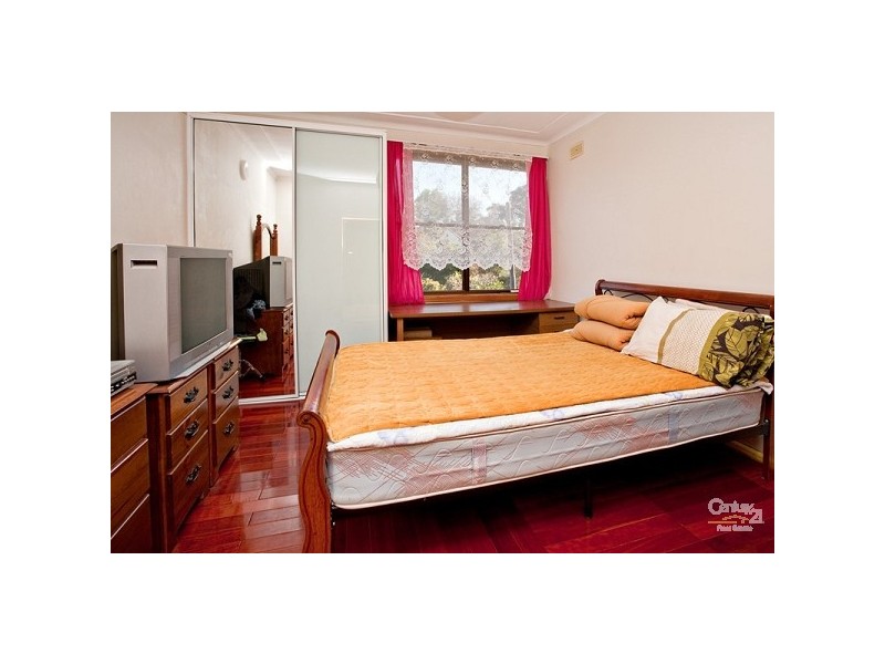 1 Ian Street, Lalor Park NSW 2147