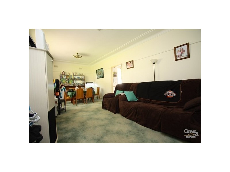 17 Christine Crescent, Lalor Park NSW 2147