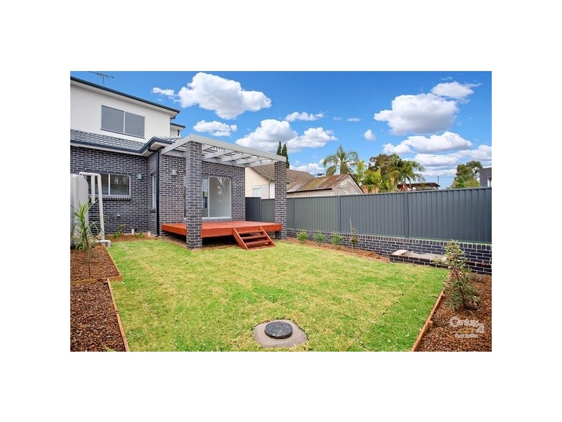 98A Oramzi Road, Girraween NSW 2145