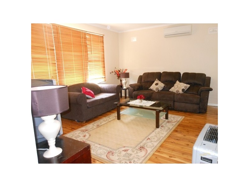 32 Kennedy Parade, Lalor Park NSW 2147