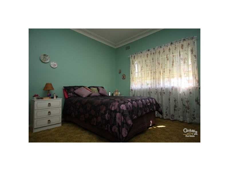 8 Green Street, Blacktown NSW 2148