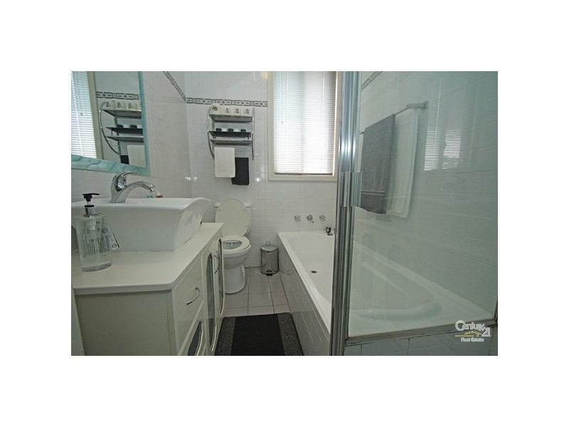 28 Sturt Street, Lalor Park NSW 2147