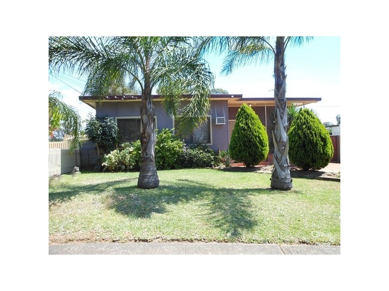 6 Danny Road, Lalor Park NSW 2147