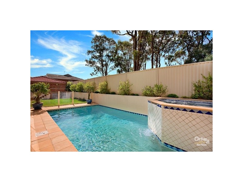 8 Sunville Court, Blacktown NSW 2148