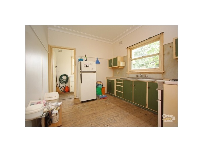 16 Frederick Street, Blacktown NSW 2148