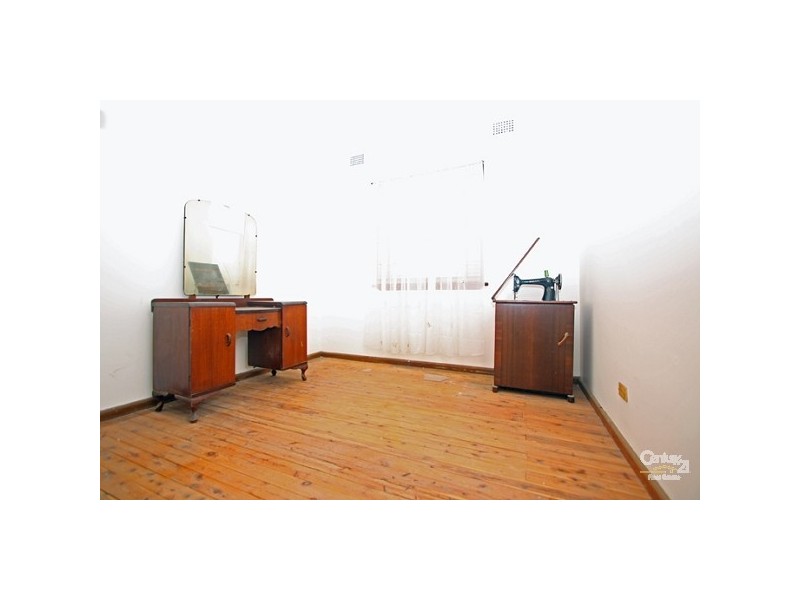 16 Frederick Street, Blacktown NSW 2148