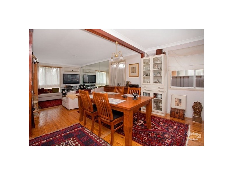 8 Elk Place, Seven Hills NSW 2147