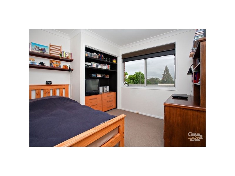 8 Elk Place, Seven Hills NSW 2147