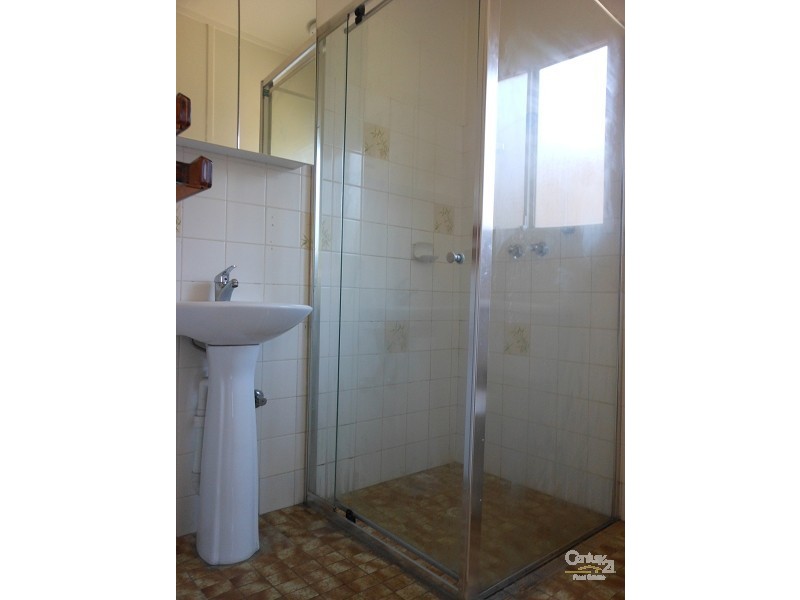 9 Third Avenue, Seven Hills NSW 2147