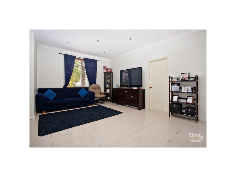 5 Moncrieff Road, Lalor Park NSW 2147