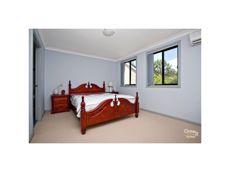 2/71 Pioneer Street, Seven Hills NSW 2147