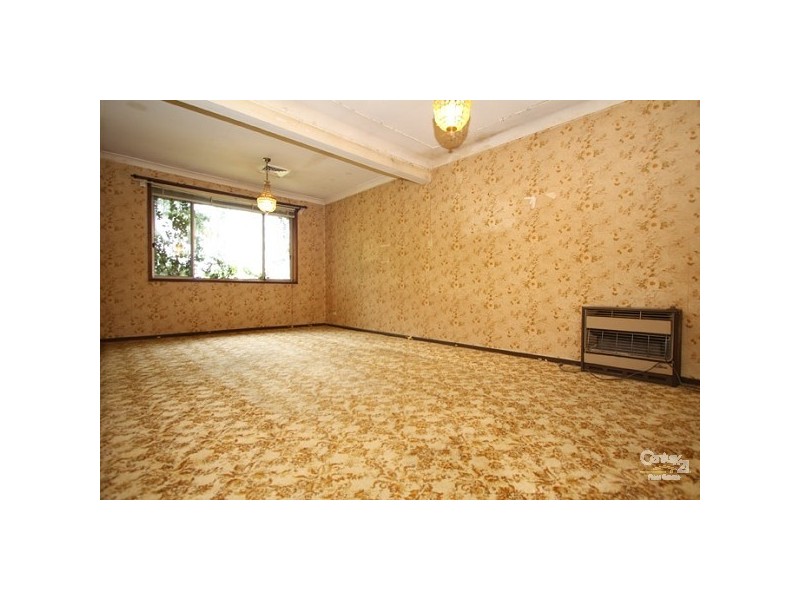 12 Oxley Street, Lalor Park NSW 2147