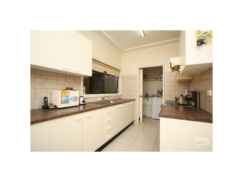 5 Loville Avenue, Seven Hills NSW 2147