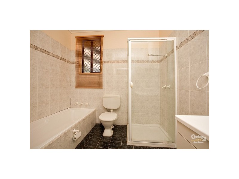 27 Hayes Road, Seven Hills NSW 2147