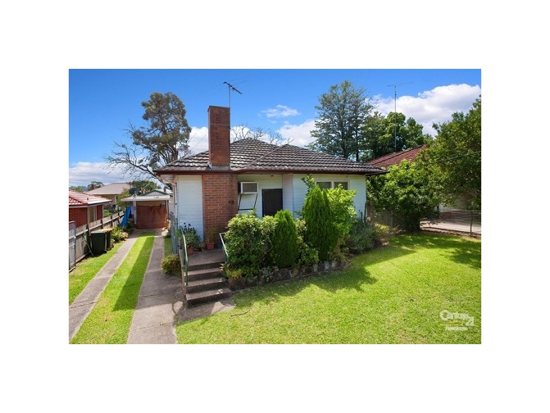 5 Fifth Avenue, Seven Hills NSW 2147