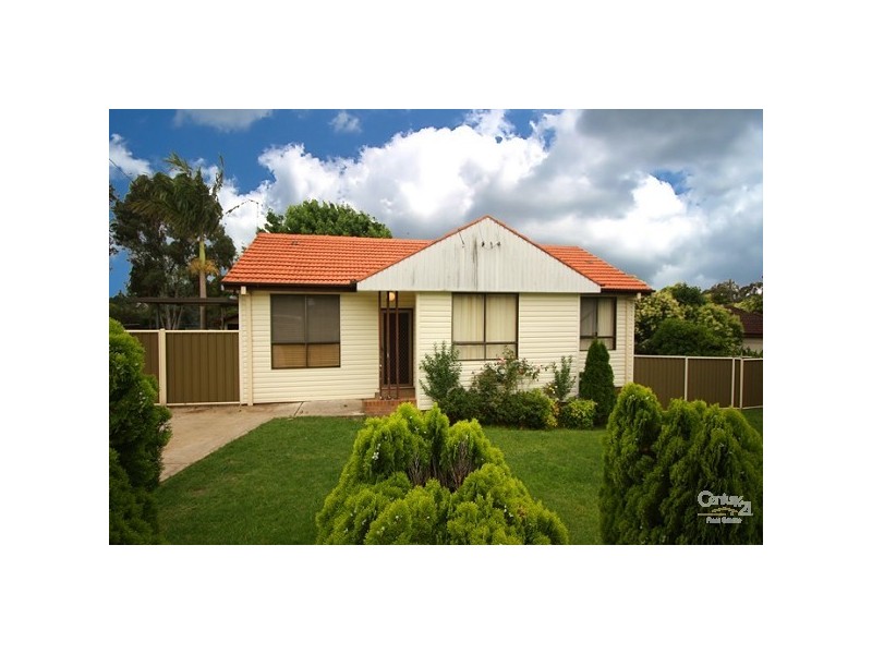 13 Moffatt Drive, Lalor Park NSW 2147
