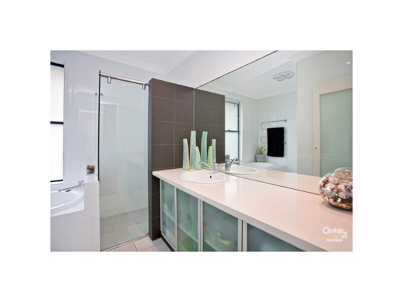 23 Vardys Road, Lalor Park NSW 2147