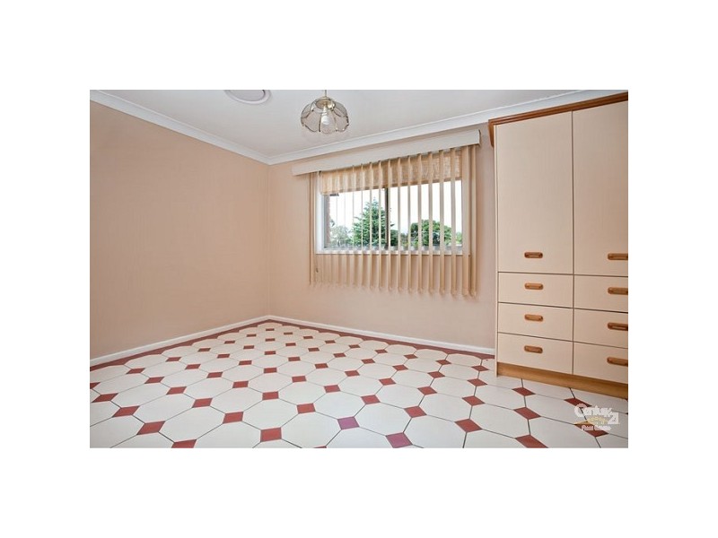 36 Jeffrey Avenue, Greystanes NSW 2145