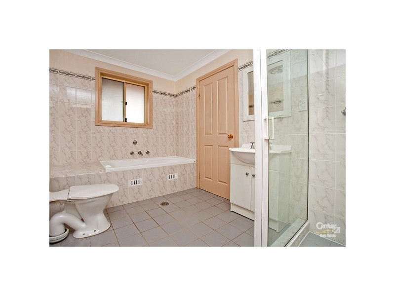 2/13 Fuller Street, Seven Hills NSW 2147