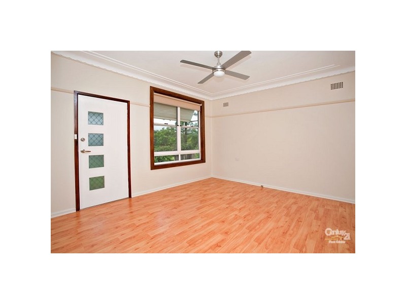 8 Macdonald Avenue, Lalor Park NSW 2147