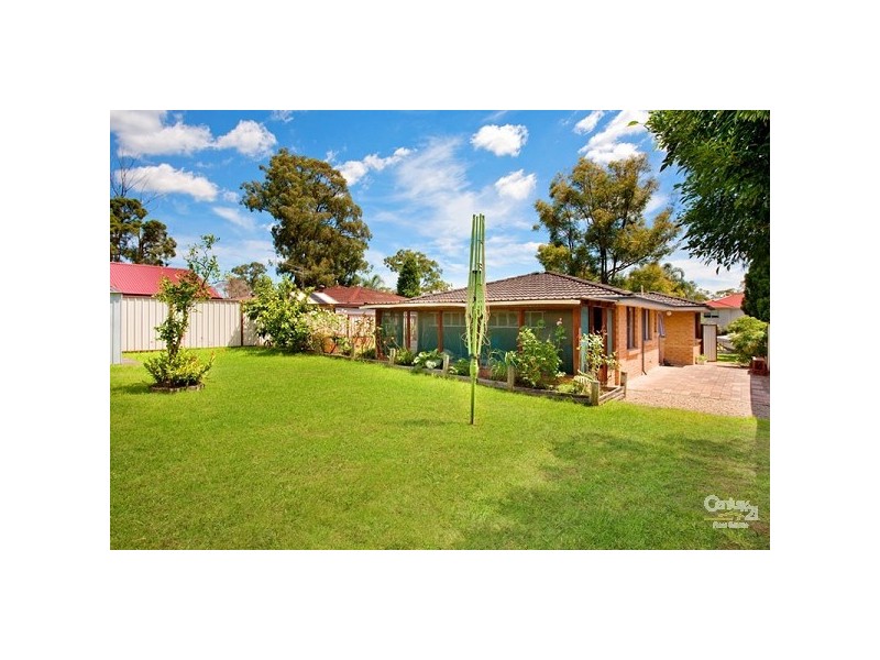 13 Criterion Crescent, Doonside NSW 2767