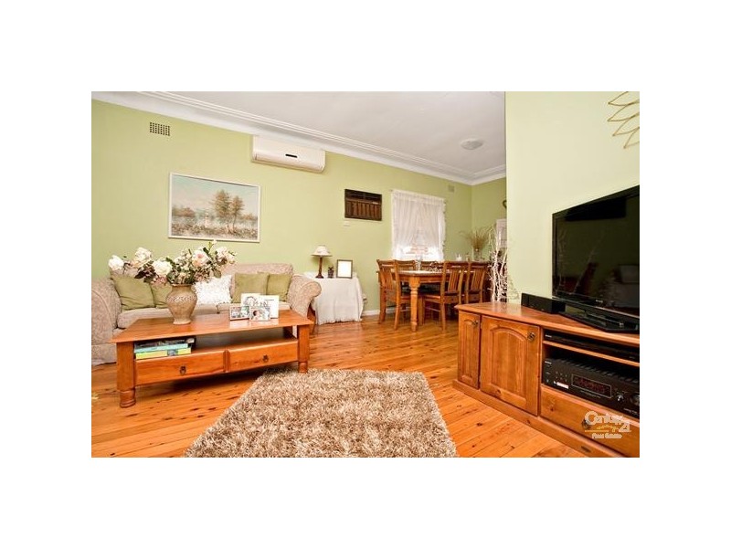 372 Seven Hills Road, Seven Hills NSW 2147