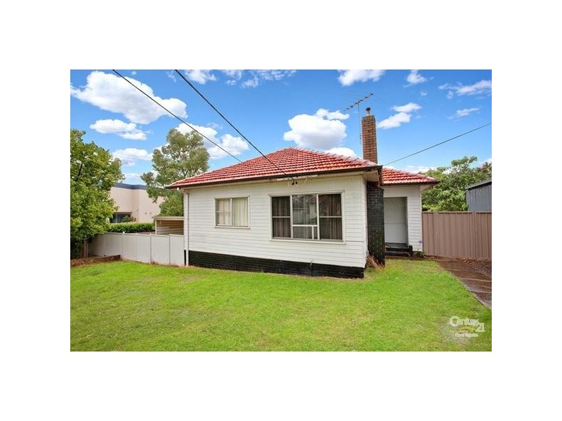 3 Lorraine Street, Seven Hills NSW 2147
