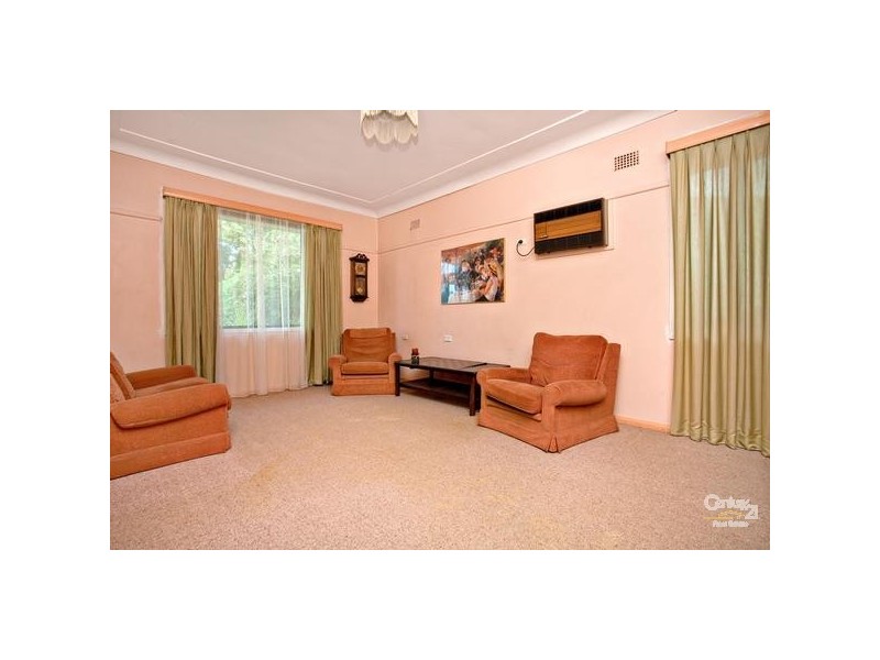 15 Lawson Street, Lalor Park NSW 2147