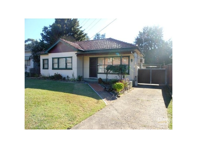 28 Orana Ave, Seven Hills NSW 2147