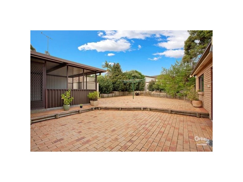 25 Winnipeg Street, Seven Hills NSW 2147