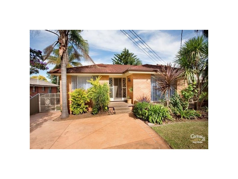 12 Nattai Street, Seven Hills NSW 2147