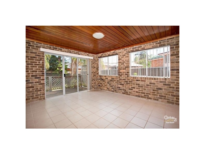 12 Nattai Street, Seven Hills NSW 2147