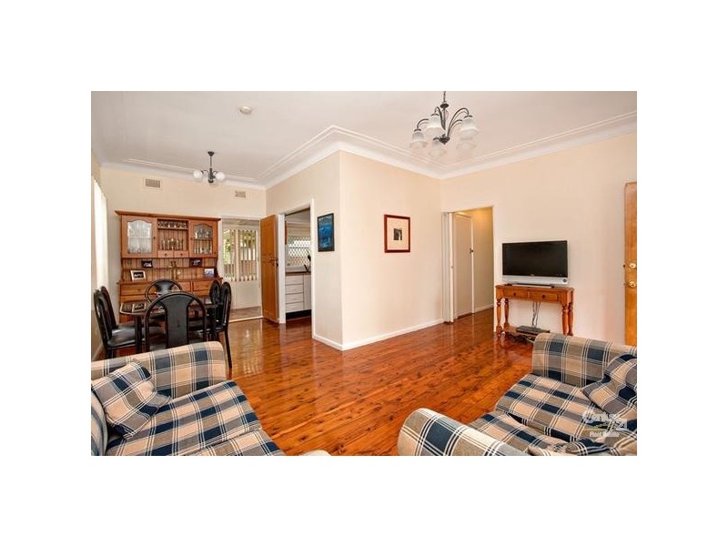 16 Orlando Crescent, Seven Hills NSW 2147