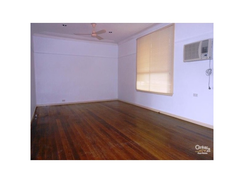 20 Noakes Parade, Lalor Park NSW 2147