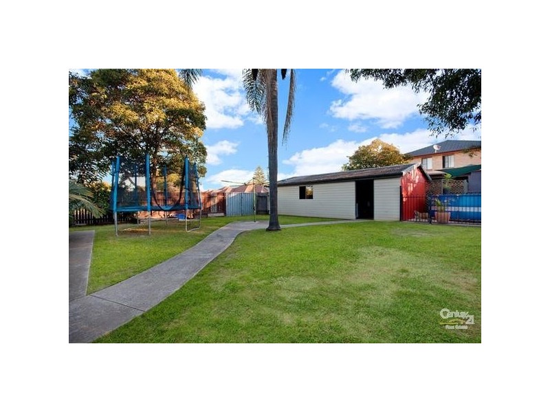2 Cacia Avenue, Seven Hills NSW 2147