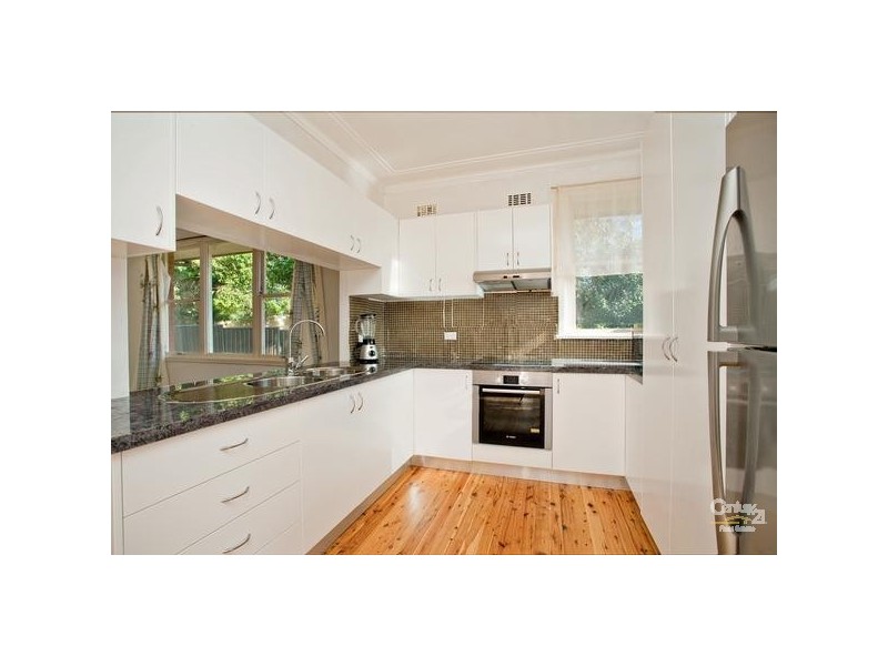 10 Kalang Road, Seven Hills NSW 2147