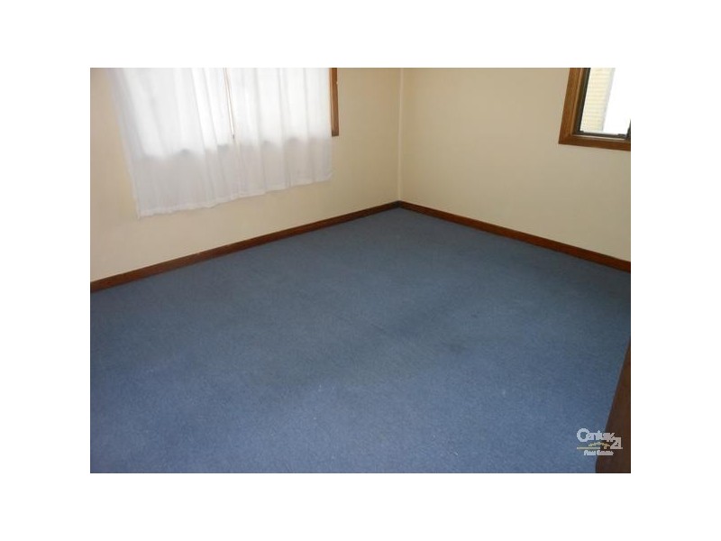 12 Eighth Avenue, Seven Hills NSW 2147