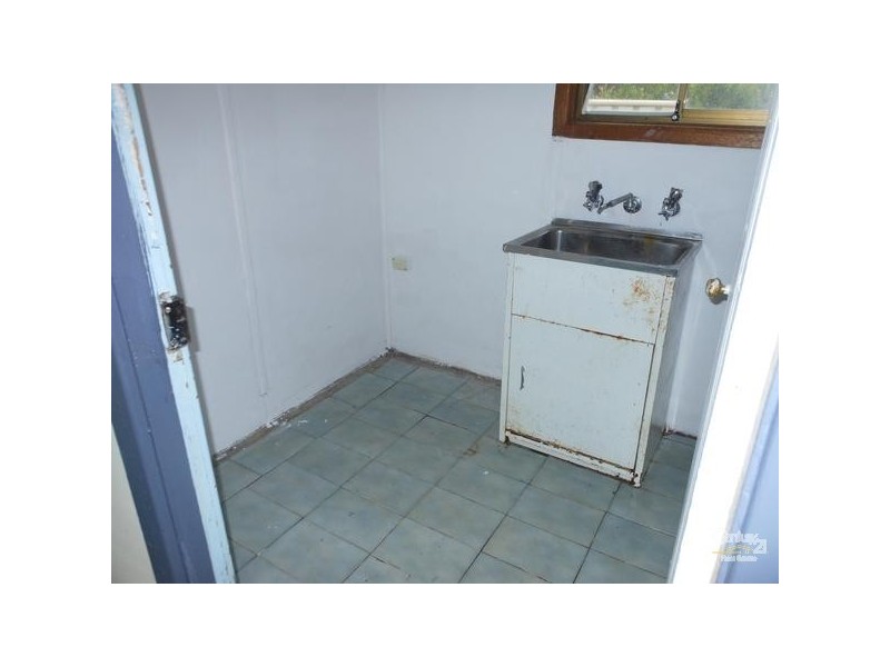 12 Eighth Avenue, Seven Hills NSW 2147