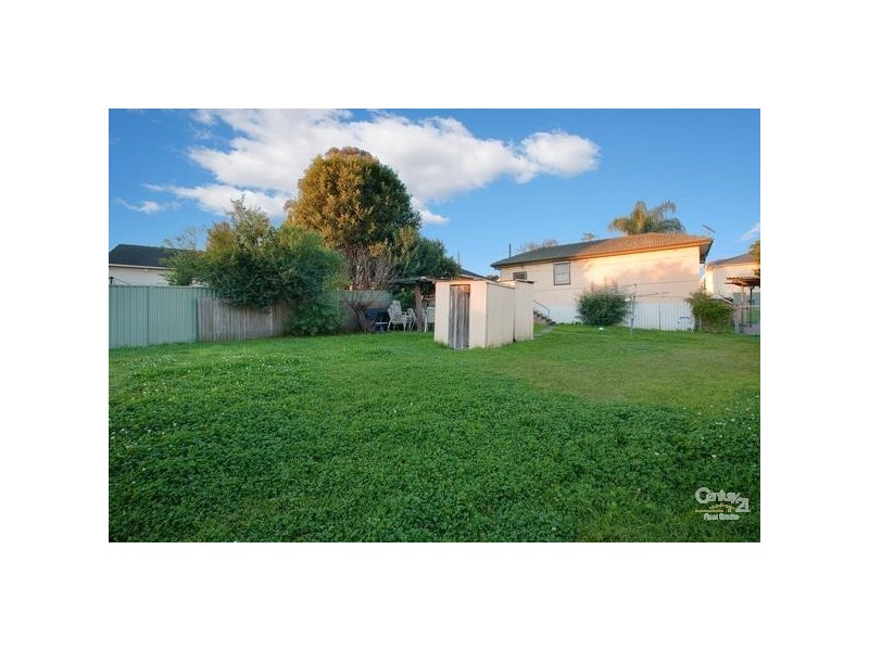 32 Dawn Drive, Seven Hills NSW 2147