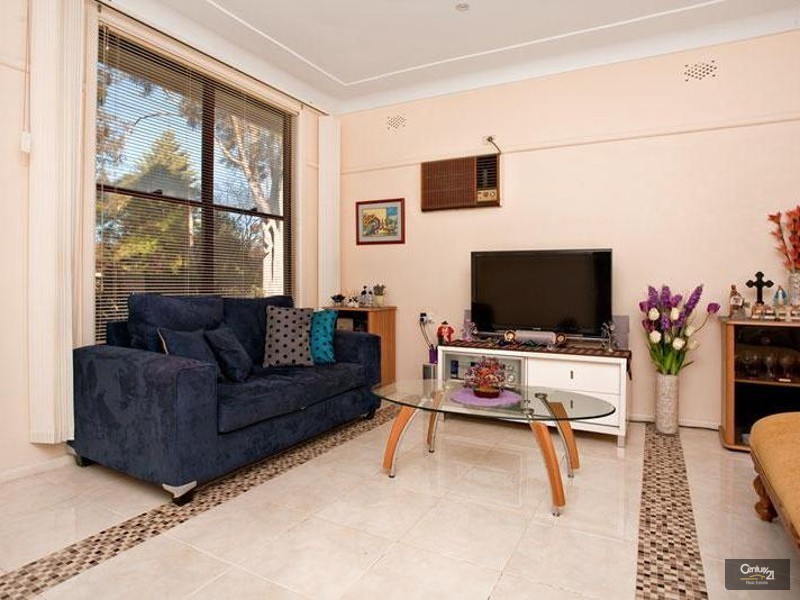 26 Lowry Road, Lalor Park NSW 2147