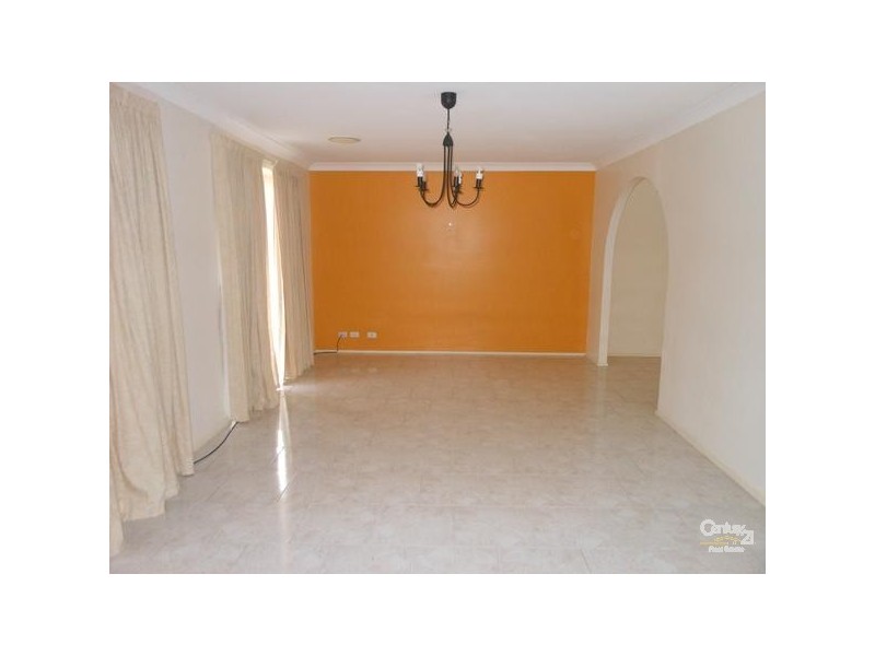 15 Australorp Avenue, Seven Hills NSW 2147