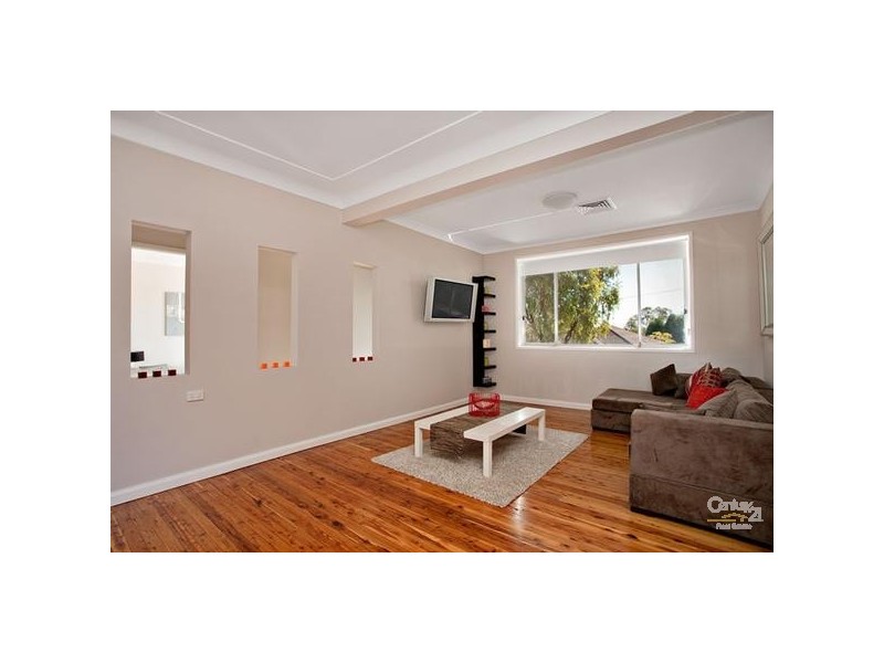 12 OXLEY STREET, Lalor Park NSW 2147