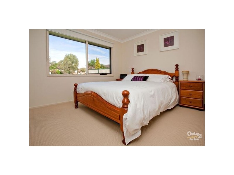 6 Keyne Street, Prospect NSW 2148