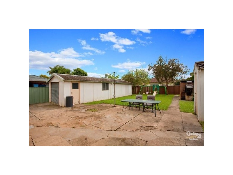 55 Endeavour Street, Seven Hills NSW 2147