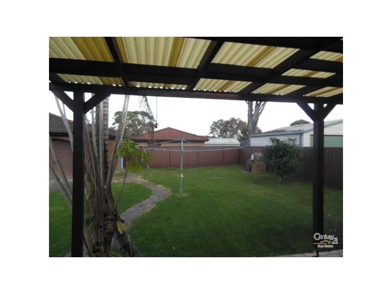 25 Wilkinson Avenue, Kings Langley NSW 2147